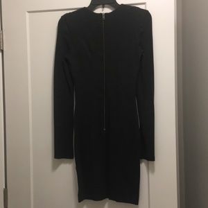 French Connection Dresses - French Connection V-Neck Dress French Connection Dresses - French Connection V-Neck Dress